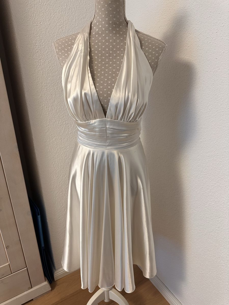 Vestiti: Wunderschönes Marylin Monroe Kleid Gr. 36 – Usato da Siebnen venduto da tan_sn8j 1