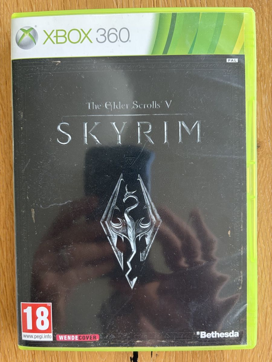 Jeux: XBOX 360 Spiel Skyrim Elder Scrolls V – D'occasion à Mettmenstetten par Swordfish