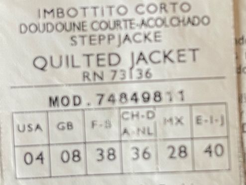 Max Mara Jacken: MaxCo. Max Mara Daunenjacke Down Jacket 1A Zst. – Gebraucht aus Emmenbrücke von luzern178 4