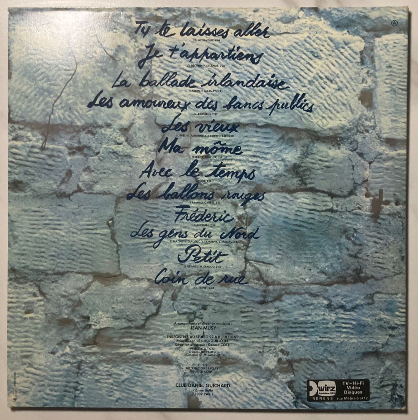 Dischi in vinile: DANIEL GUICHARD - LES CHANSONS QUE J'AIME – Usato da Poliez-Pittet venduto da Newtown-Records 1