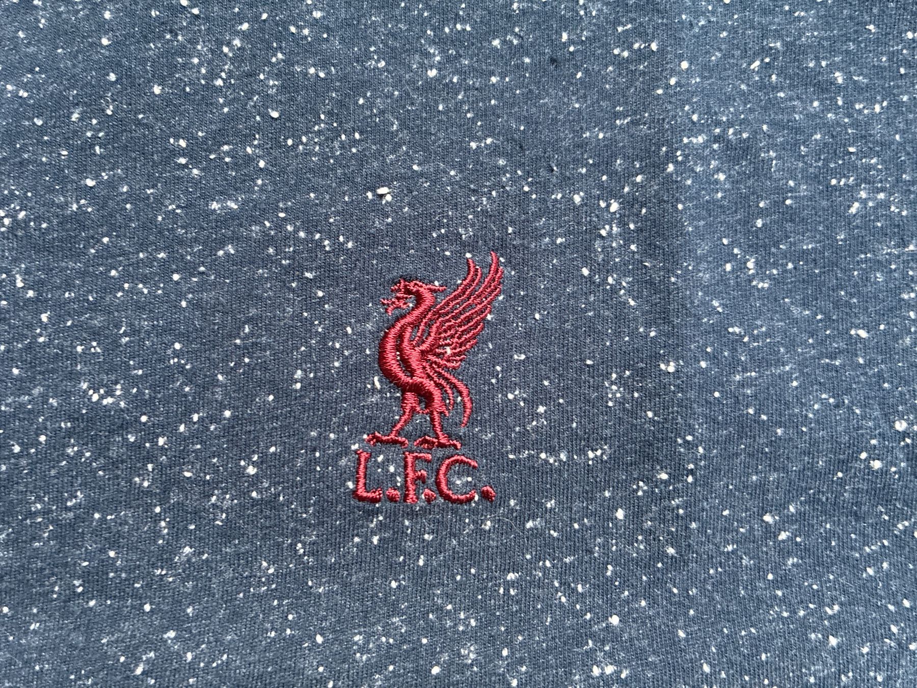 T-shirt: Liverpool Shirt original – Usato da Zürich venduto da Boognishh 2