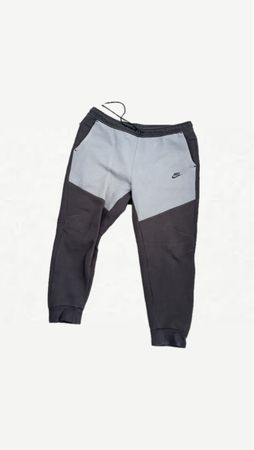 Nike Tech fleece Serie 2024/25 
