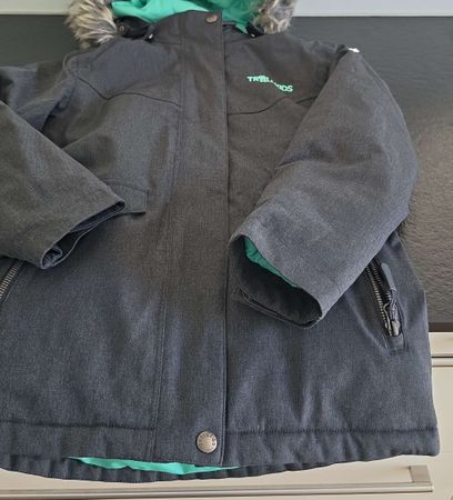 Trollkids Winterjacke grau mit Kapuze Gr. 128