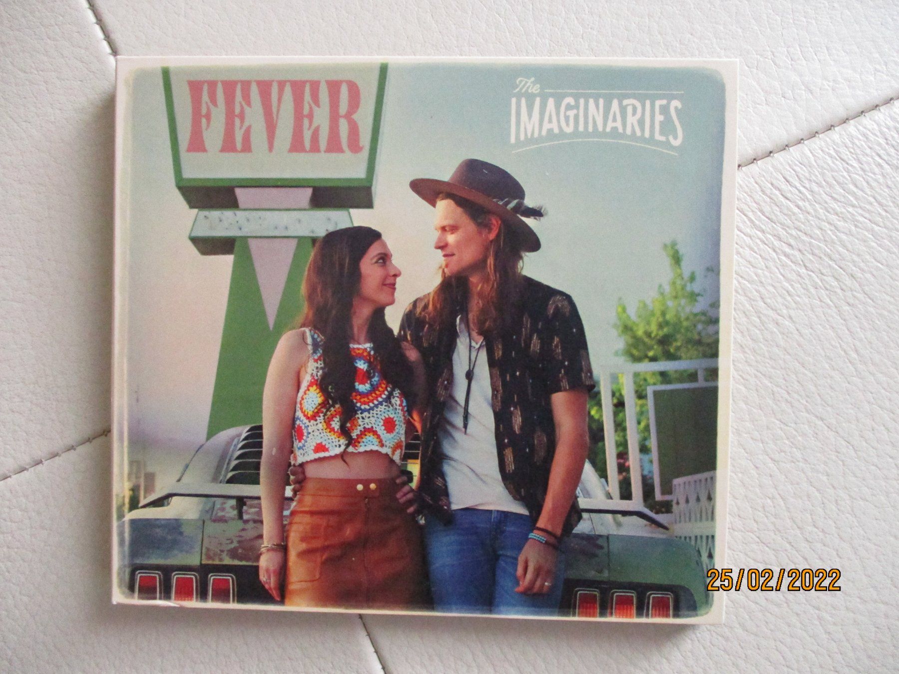 CD: Imaginaries --  Fever – Usato da Liestal venduto da Disc-Point