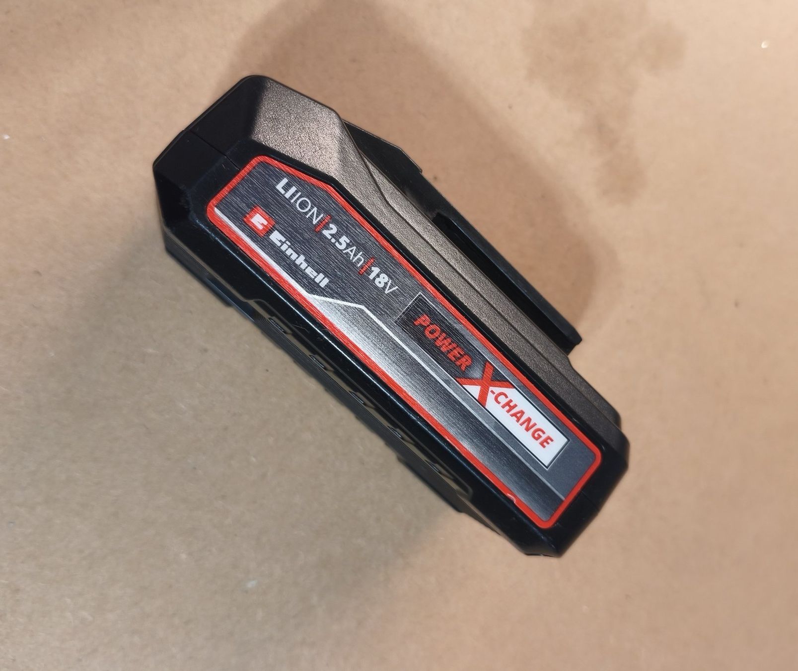 Einhell Caricatori & Batterie: Einhell X-Change Akku 2.5Ah neuwertig – Nuovo (secondo la descrizione) da Oftringen venduto da PK41 1