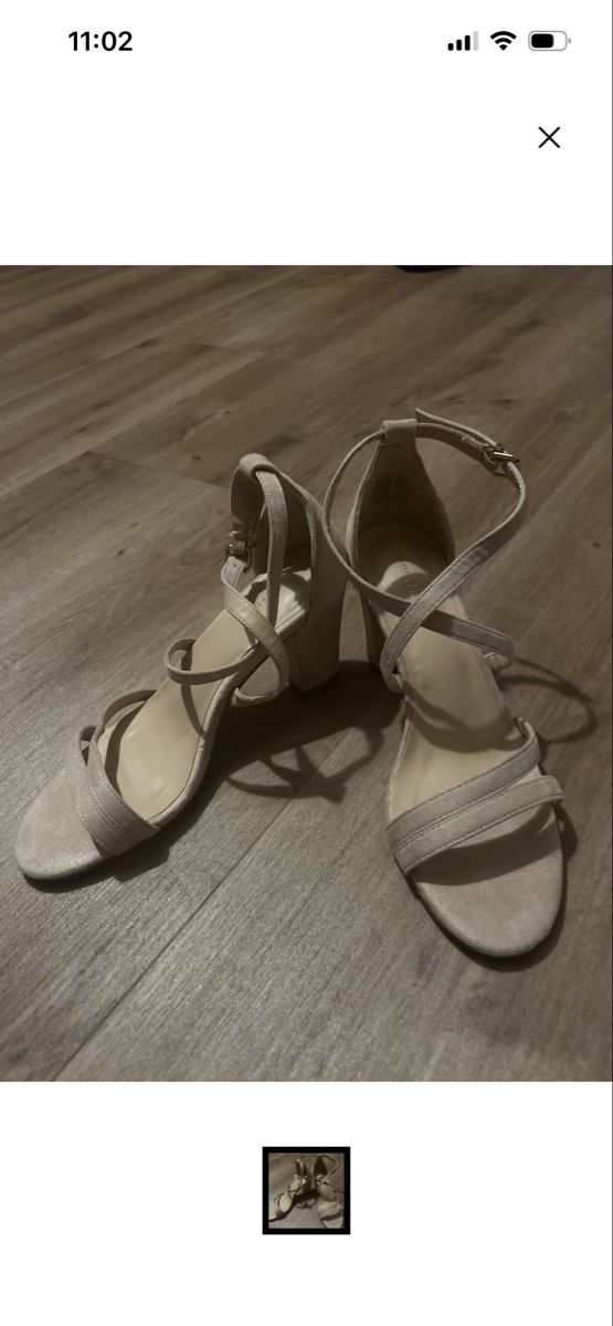 Scarpe da donna: Sandalen beige Blockabsatz Grösse 38 – Nuovo (secondo la descrizione) da Laupen BE venduto da erii.blabla