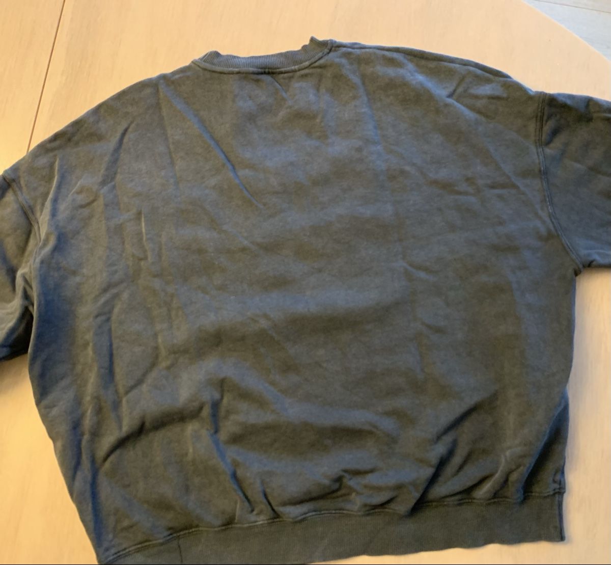 Pull&Bear Maglioni & Felpe: Sweat Pull&Bear "New York" noir taille M – Usato da Zürich venduto da Irassa 2