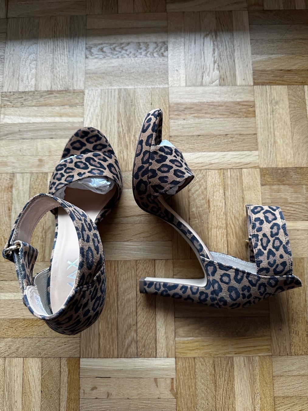 Scarpe da donna: Black Leopard Sandal T - 39 – Usato da Epalinges venduto da Lily2006 2