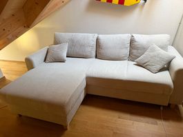 Sofa mit Bettfunktion und Stauraum