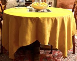 Neue, sonnengelbe Tischdecke, La Redoute, original verpackt