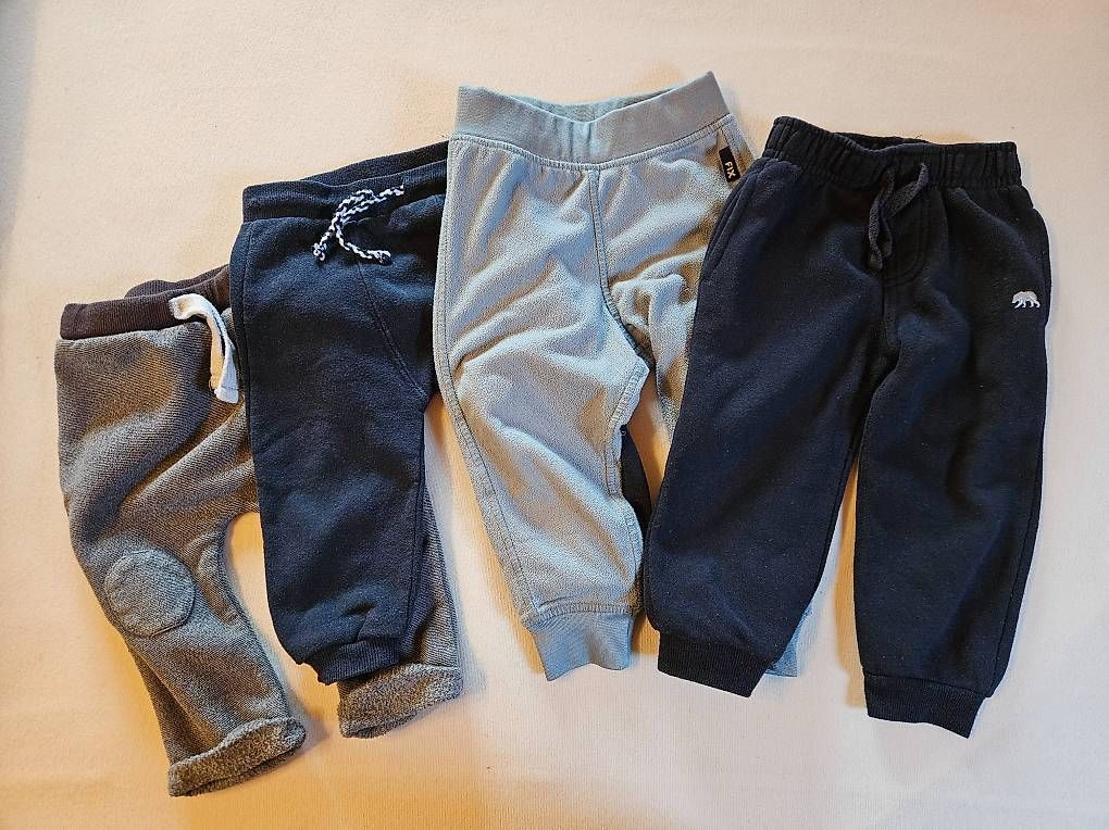 Pantaloni: 4 x Hose Gr. 80, 86 – Usato da Worb venduto da jun_fj8w