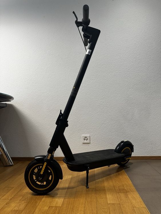 E-Scooter HTT4 MAX mit Federung 500W entdrosselung auf 30kmh (Defekt ...