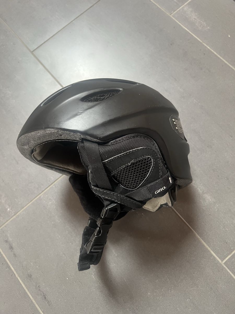 Giro Caschi: Giro Ski-Helm, schwarz, Gr. S – Usato da Auswil venduto da mel_qfh8