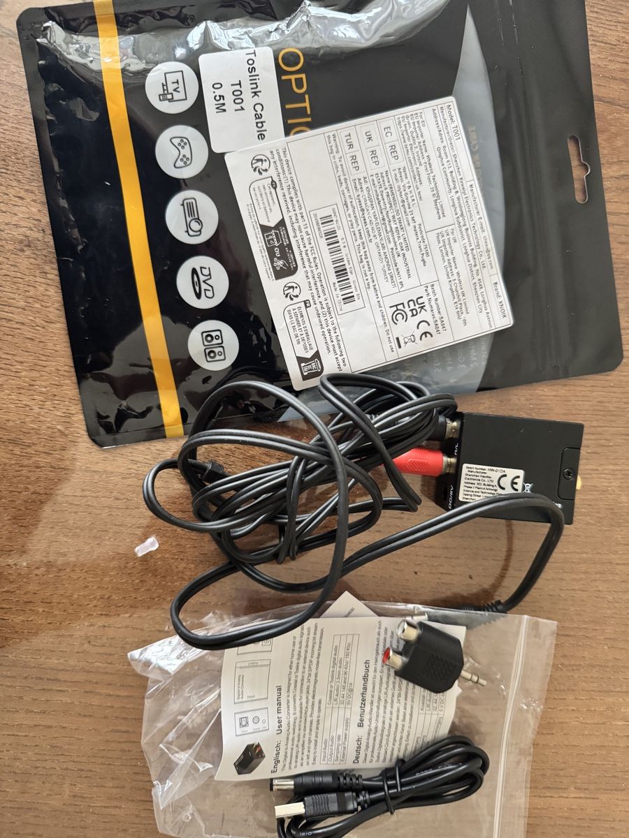 Cavi: Toslink Kabel 0.5M Optisch - Neuwertig – Nuovo e nell'imballaggio originale da Dietikon venduto da Leodnd 2