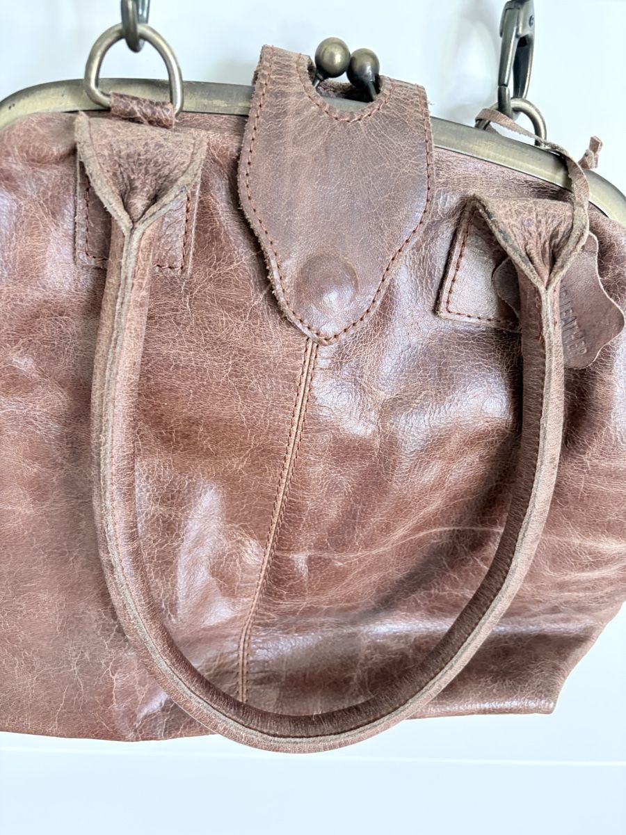 Borse da donna: Echt Leder Tasche braun  – Usato da Wettswil venduto da Lismibil 2