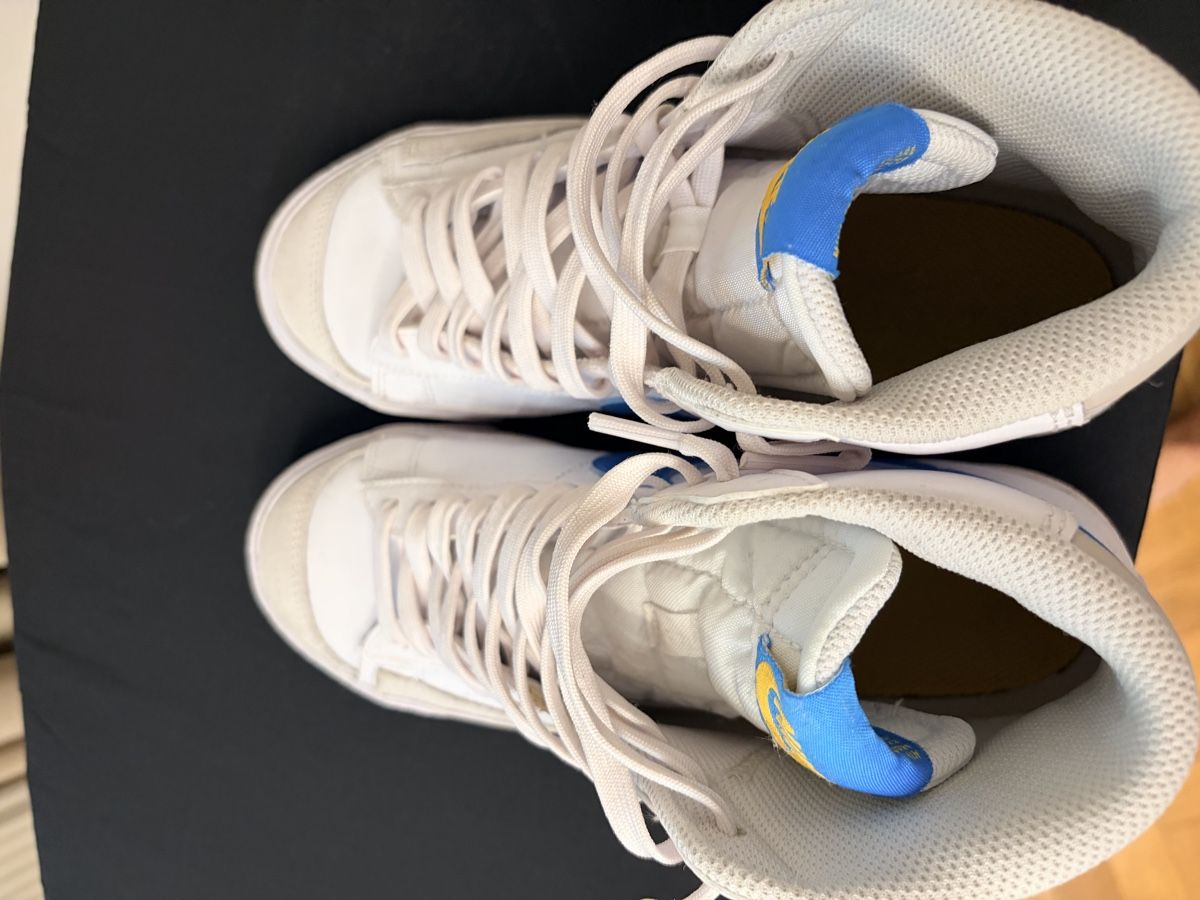 Nike Scarpe da uomo: Nike weiss/türkis/gelb Grösse 38.5 – Usato da Schwyz venduto da mocca015 4