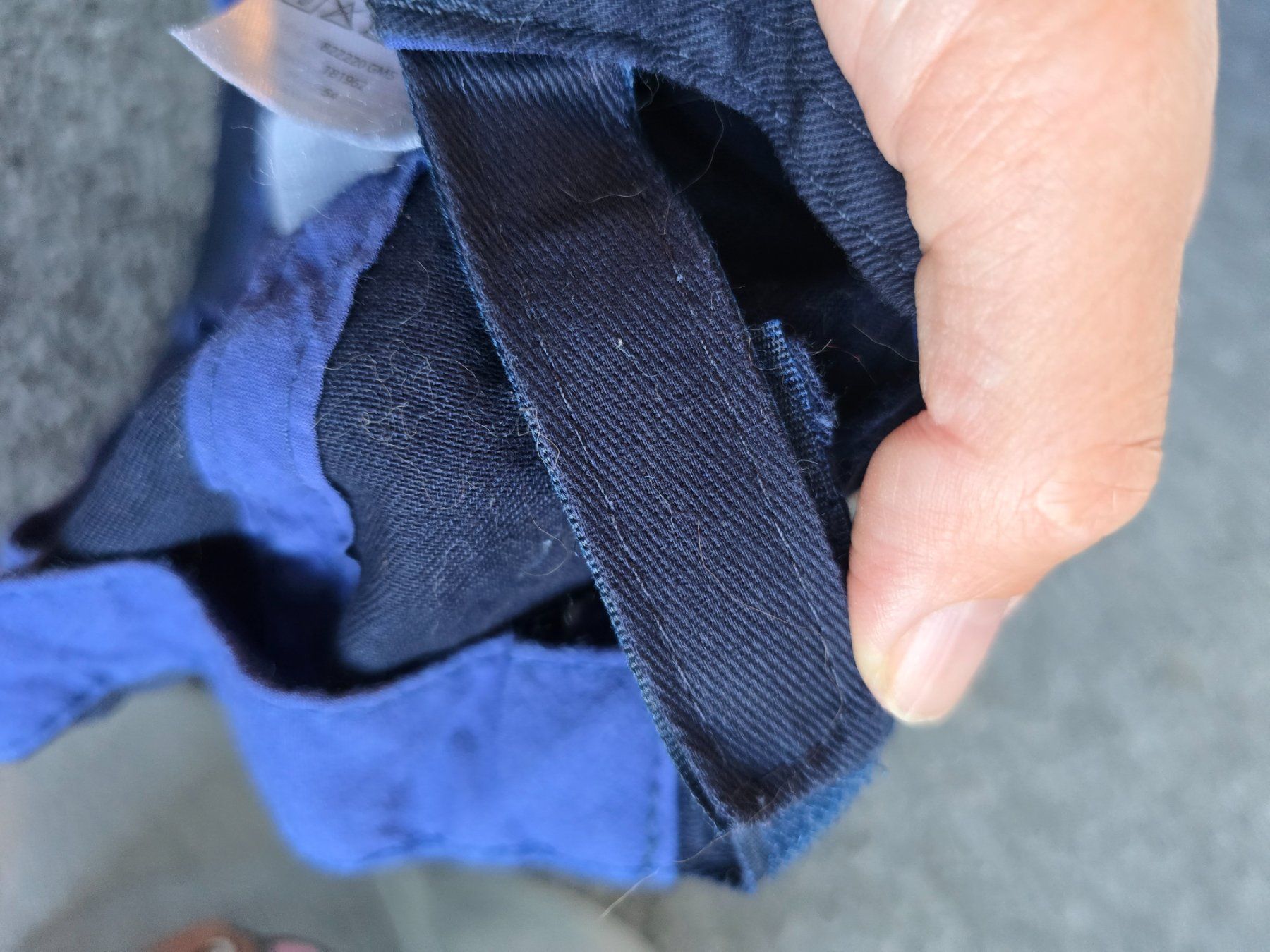 Altro abbigliamento per bambino: 2 Kappe Paw Patrol Grösse 54 – Usato da Unterentfelden venduto da Panda-87 1