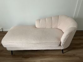 Chaiselongue beige Bouclé Stoff guter Zustand 160 cm L