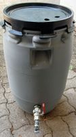 Tonne mit Hahn und Deckel