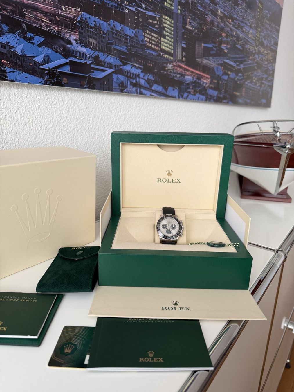 Rolex Orologi: Rolex Daytona Ref. 116519LN – Usato da Benken SG venduto da EGJ__