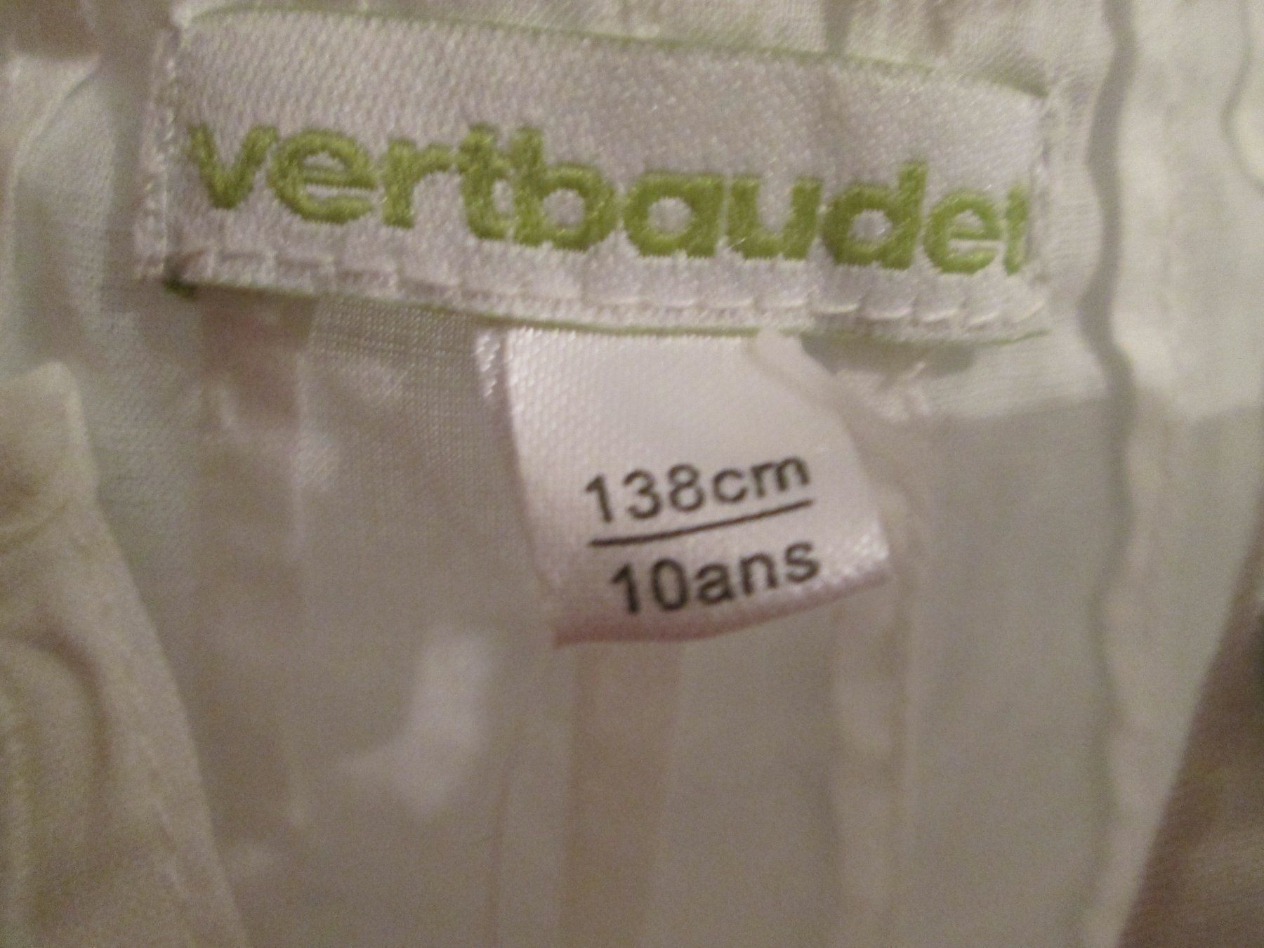 Blouses, T-shirts & Tops: Bluse – Neuf (Voir description) à Gretzenbach par LSXS 1