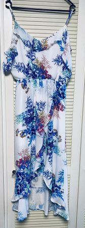 Langes wunderschönes Sommerkleid, Gr. 42, neu