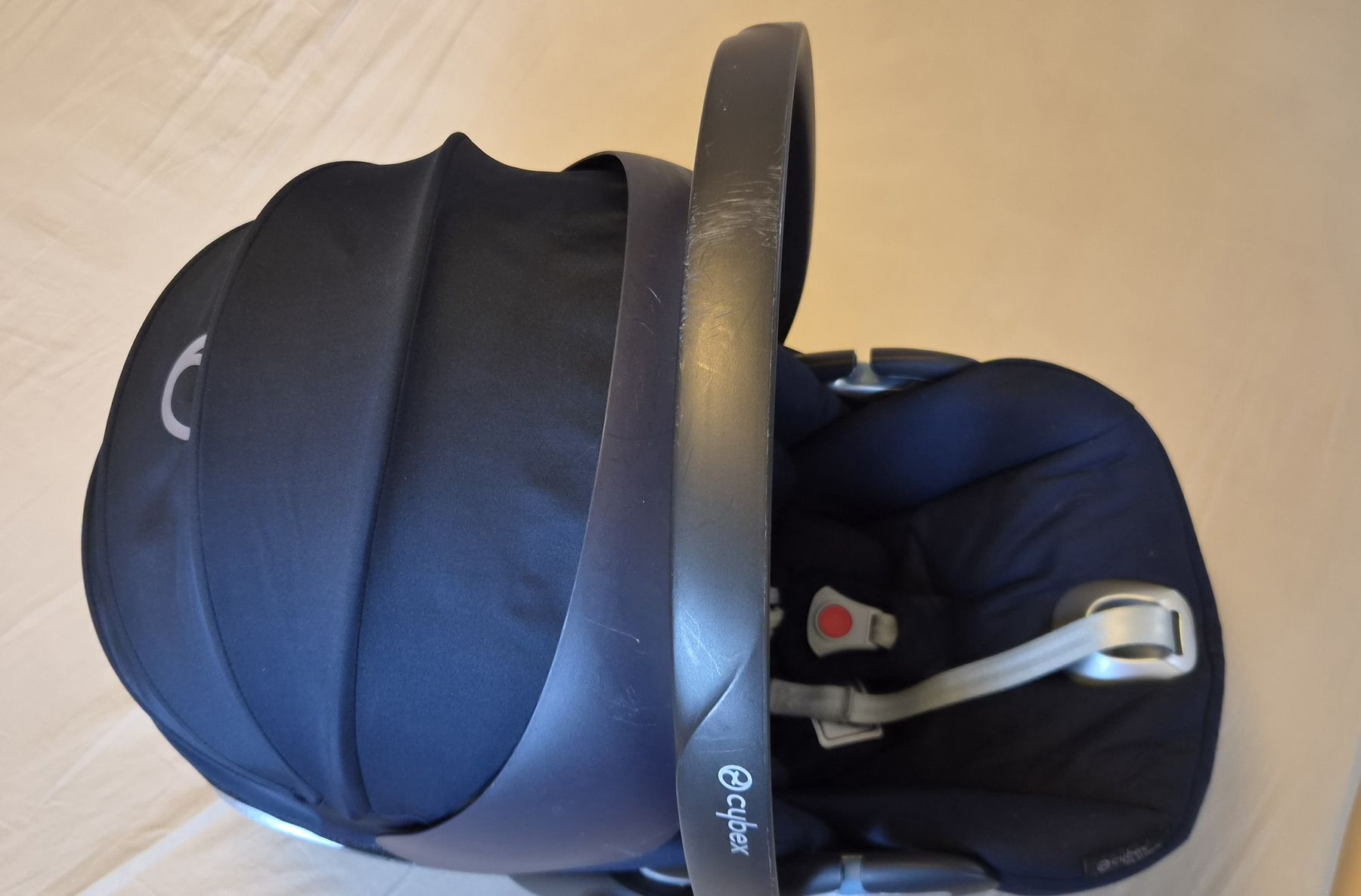 Cybex Auto-Kindersitze: Cybex Cloud Z Babyschale + Sitz + Isofix-Basis – Gebraucht aus Winterthur von Pixi 6