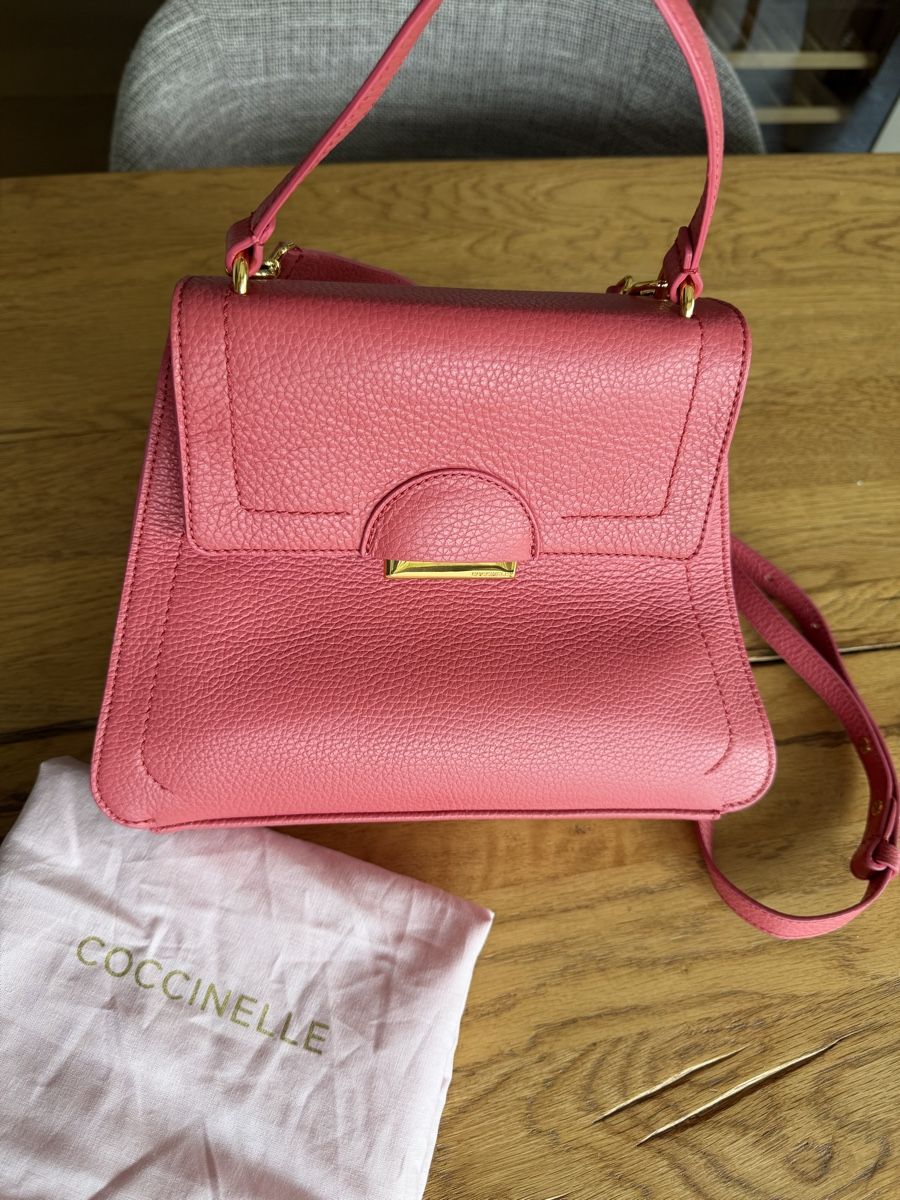 Coccinelle Borse da donna: COCCINELLE Tasche – Nuovo (secondo la descrizione) da Niederrohrdorf venduto da fashionlook