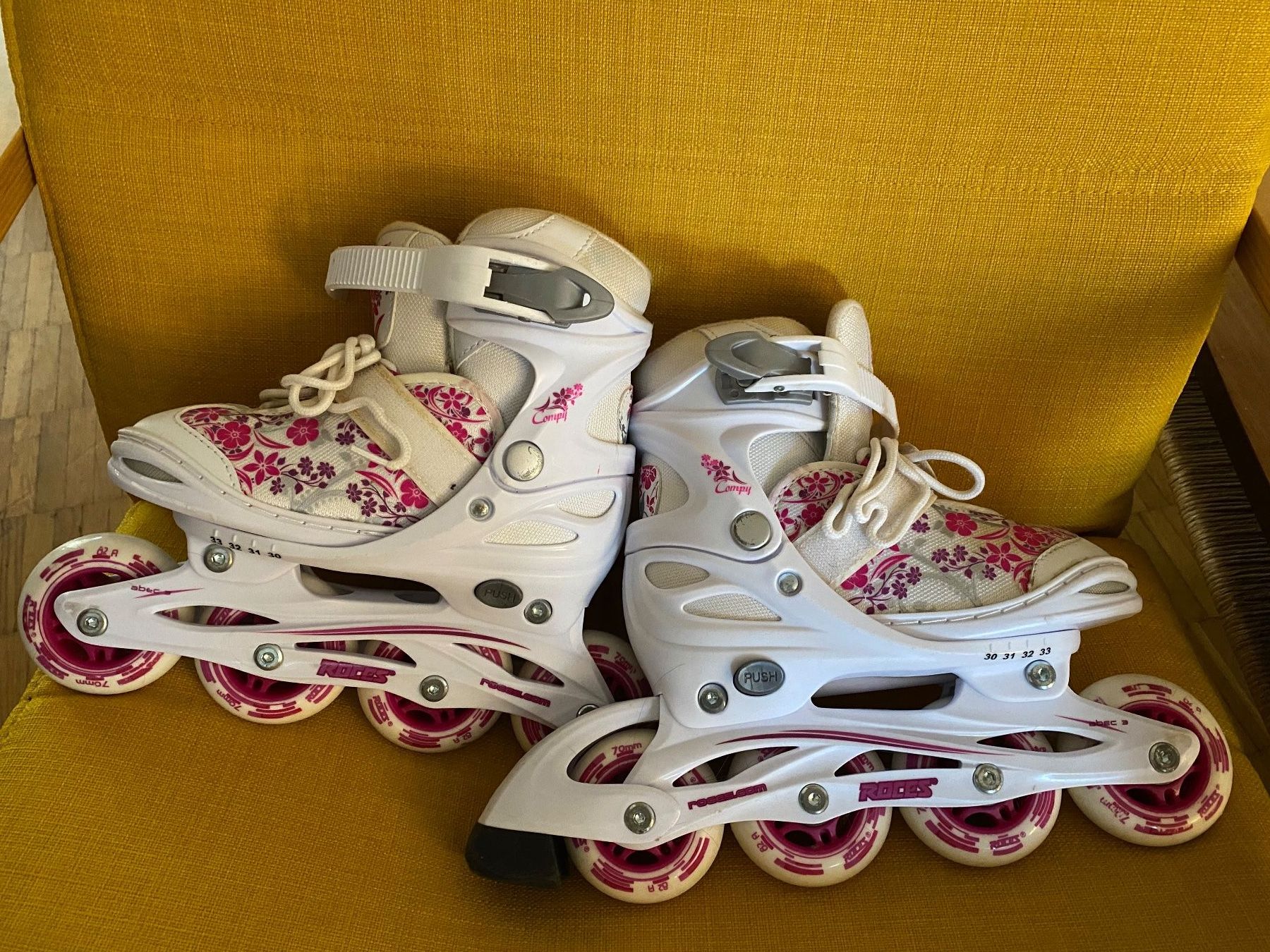 Pattini in linea & Pattini a rotelle: Roces Inline Skates 30-33 – Usato da Baden venduto da mgeormezi