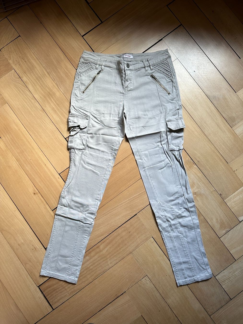 Orsay Pantalons: ORSAY - Cargohose taupe 38 – D'occasion à Zürich par Diazaio