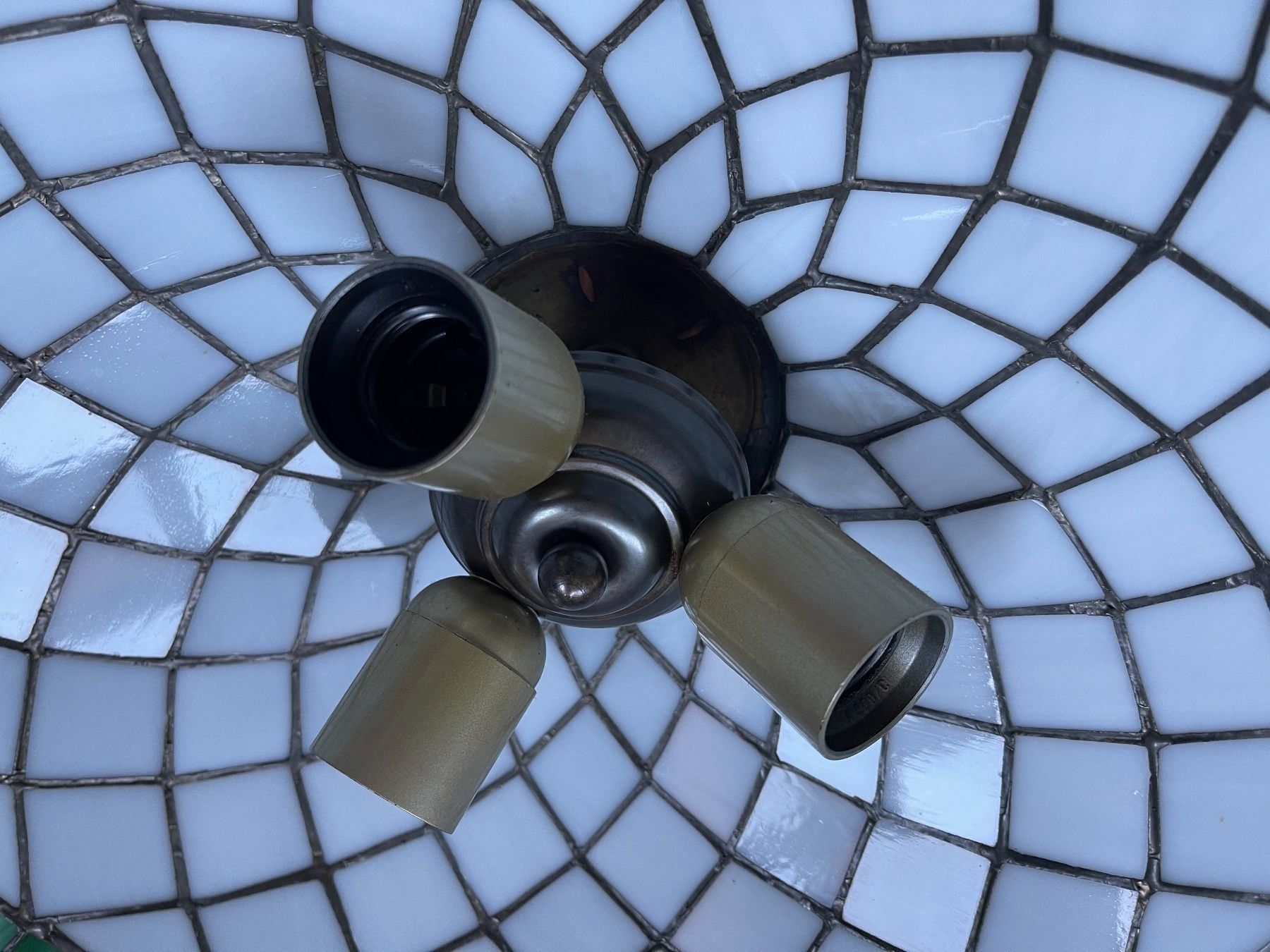 Tiffany & Co. Lampade: Tiffany Coca Cola Lampe – Usato da Laufen venduto da groove60 3