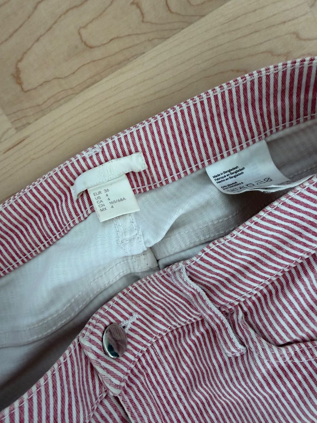Jeans: H&M Shorts 36 Jeans – Usato da Zug venduto da mel_kyra 2