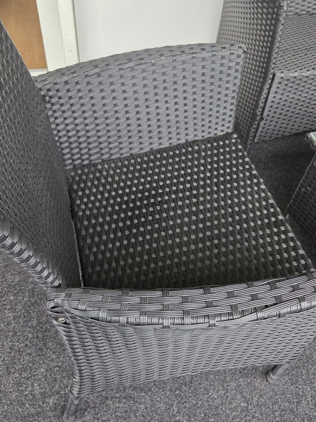 Set di tavolo e panche: 4-teiliges Garten/ Balkon lounge – Usato da Luzern venduto da asmele2 4