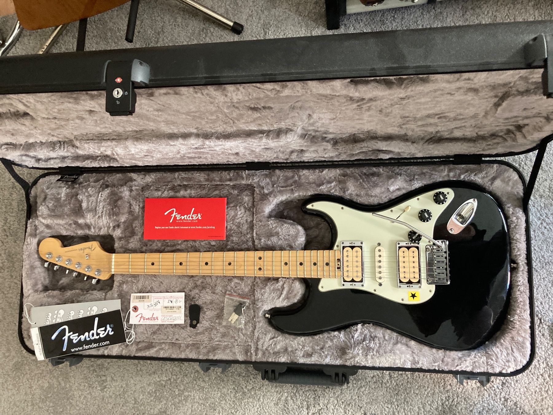 Fender Instruments de musique: Fender Stratocaster Elite Gitarren Total Umbau – D'occasion à Embrach par Rockbeat