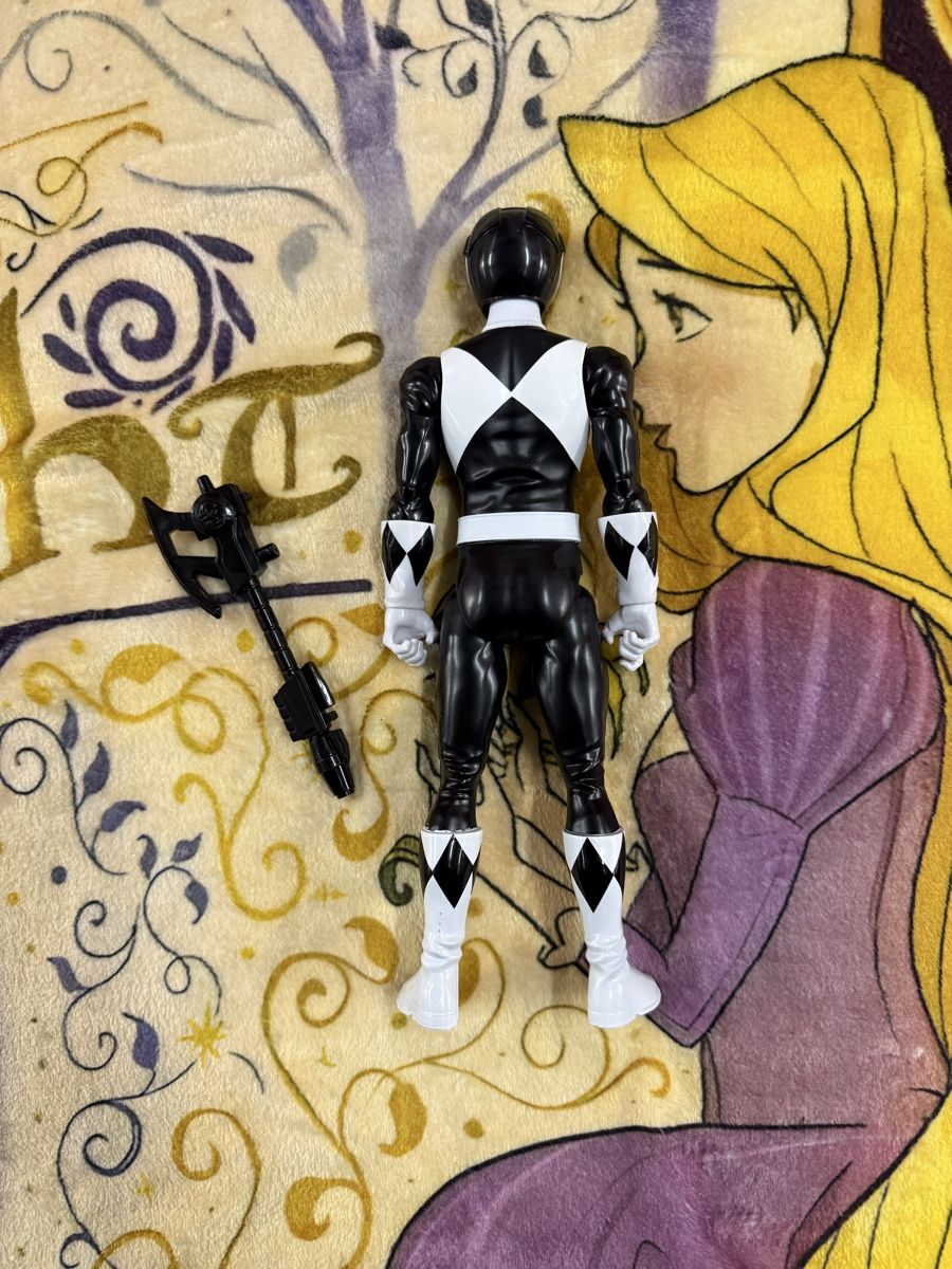 Hasbro Bambole: Power Ranger noir – Usato da Ecublens VD venduto da charliecinquillo 1