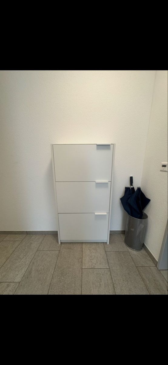 Pfister Porte manteau: Schuhschrank – Neuf (Voir description) à Bürglen UR par Taucherin1982