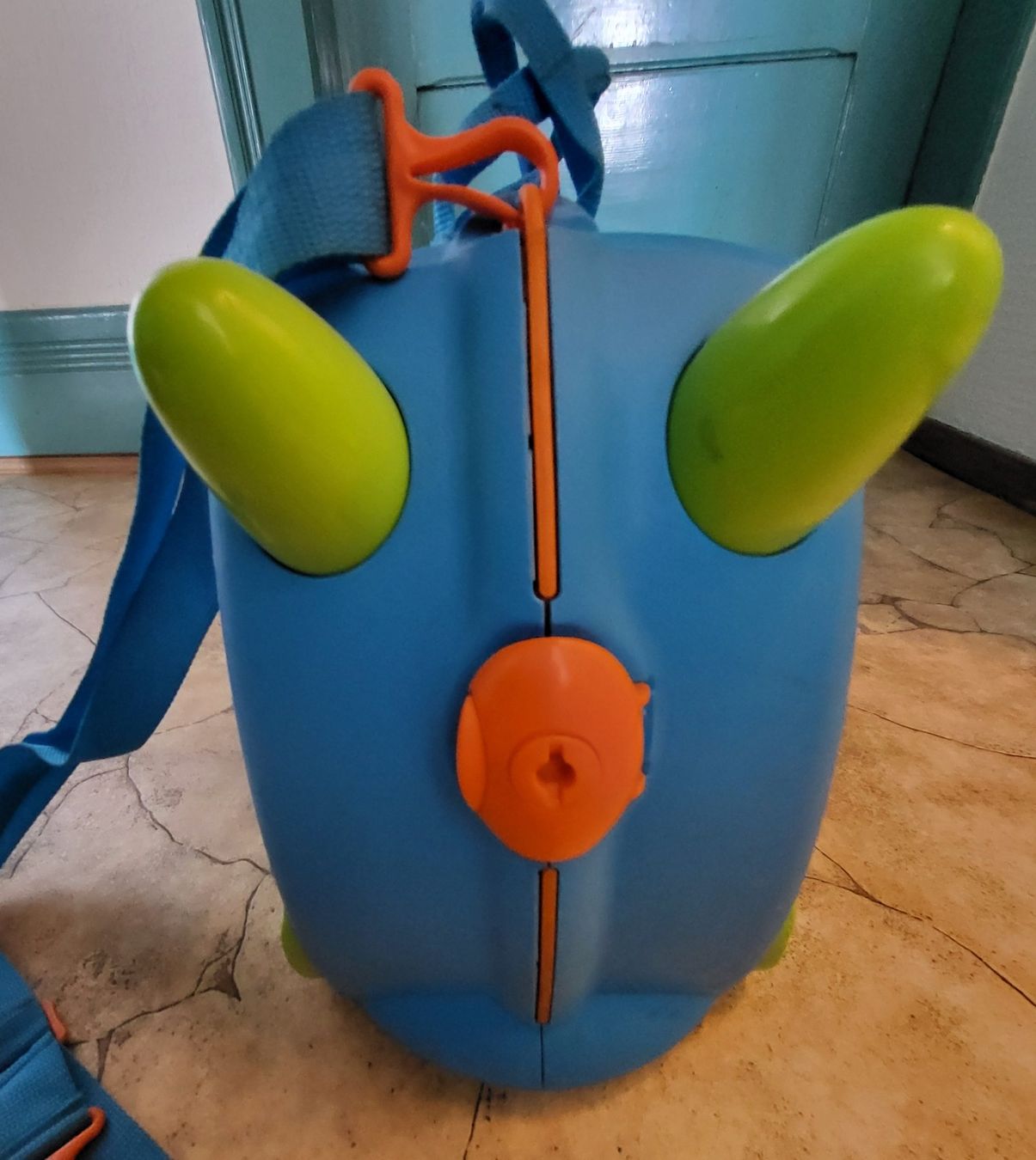 Trunki Reisekoffer: Trunki children's ride-on suitcase blue used – Gebraucht aus Zürich von tzhbuanb 1