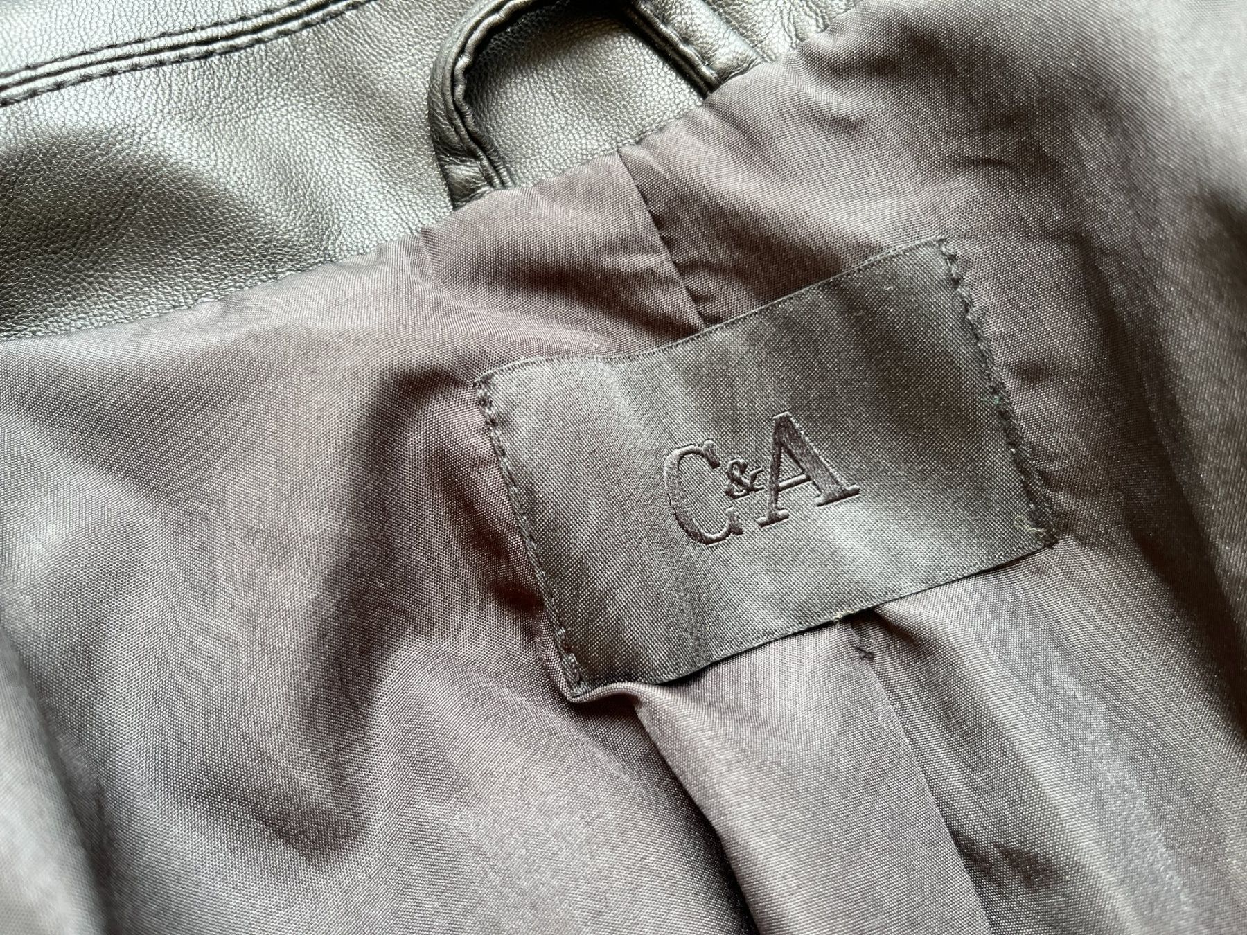 C&A Giacche: Veste simili noir C&A / 48 – Usato da Seiry venduto da vanille08 5