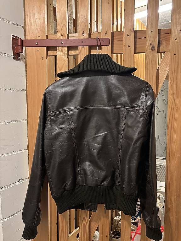 Vestes: Echtlederjacke – D'occasion à Dübendorf par tay_jcn7 2