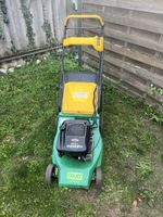 Rasenmäher Okay Benzin mit Briggs & Stratton Motor defekt 