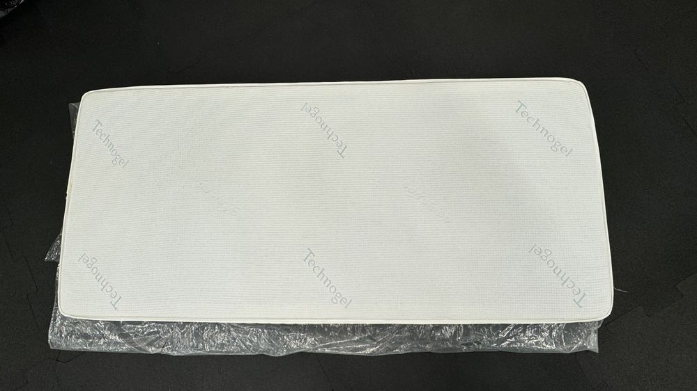 Technogel Matratzen: Technogel Matratze 90x200cm – Neu (gemäss Beschreibung) aus Zürich von zue_vp67
