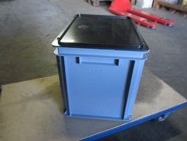 Kunststoffbehälter mit Deckel 32 Liter