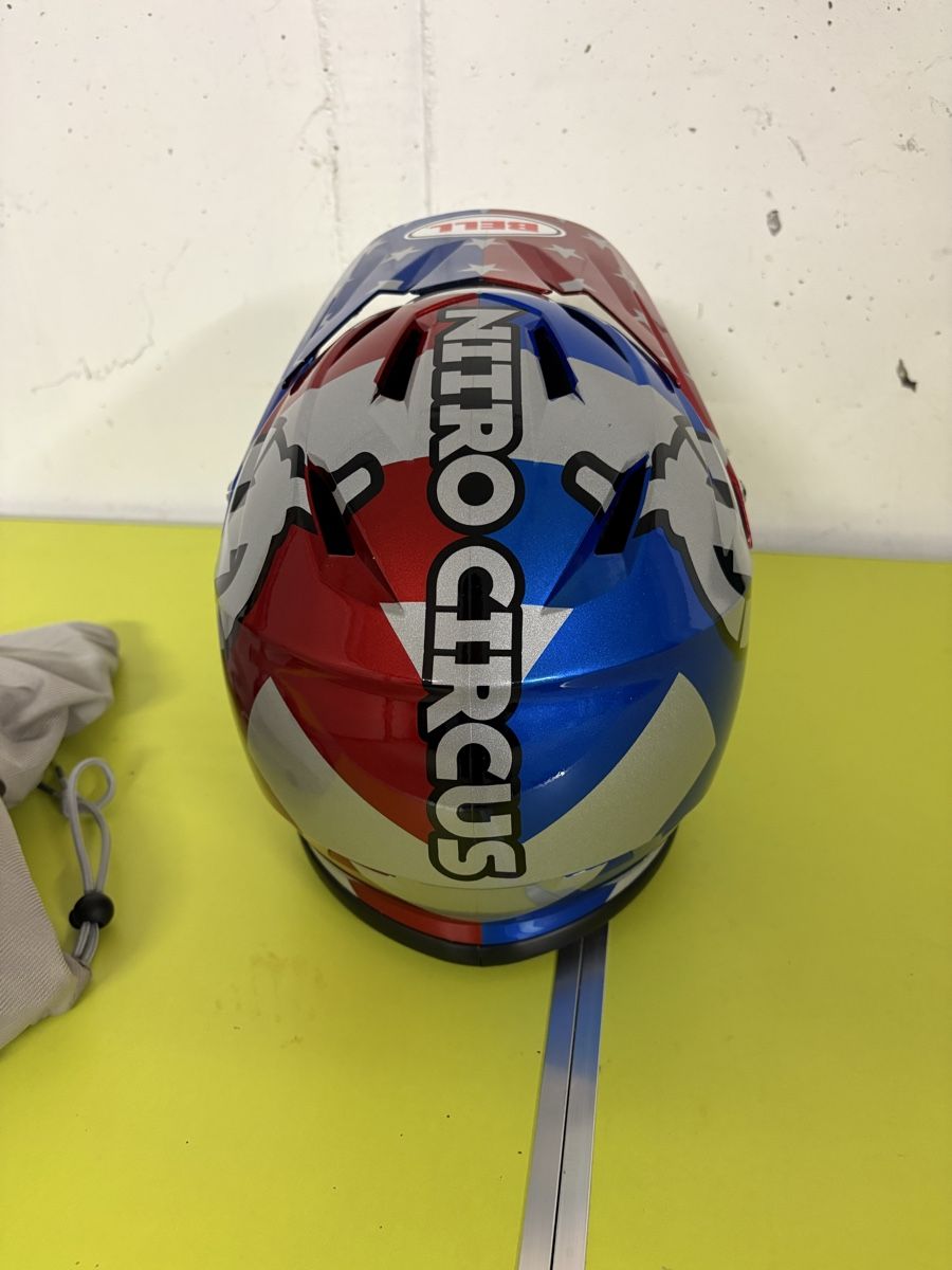 Bell Helme: Casque integrale VTT Bell USA – Gebraucht aus Villarimboud von hampton2012 3