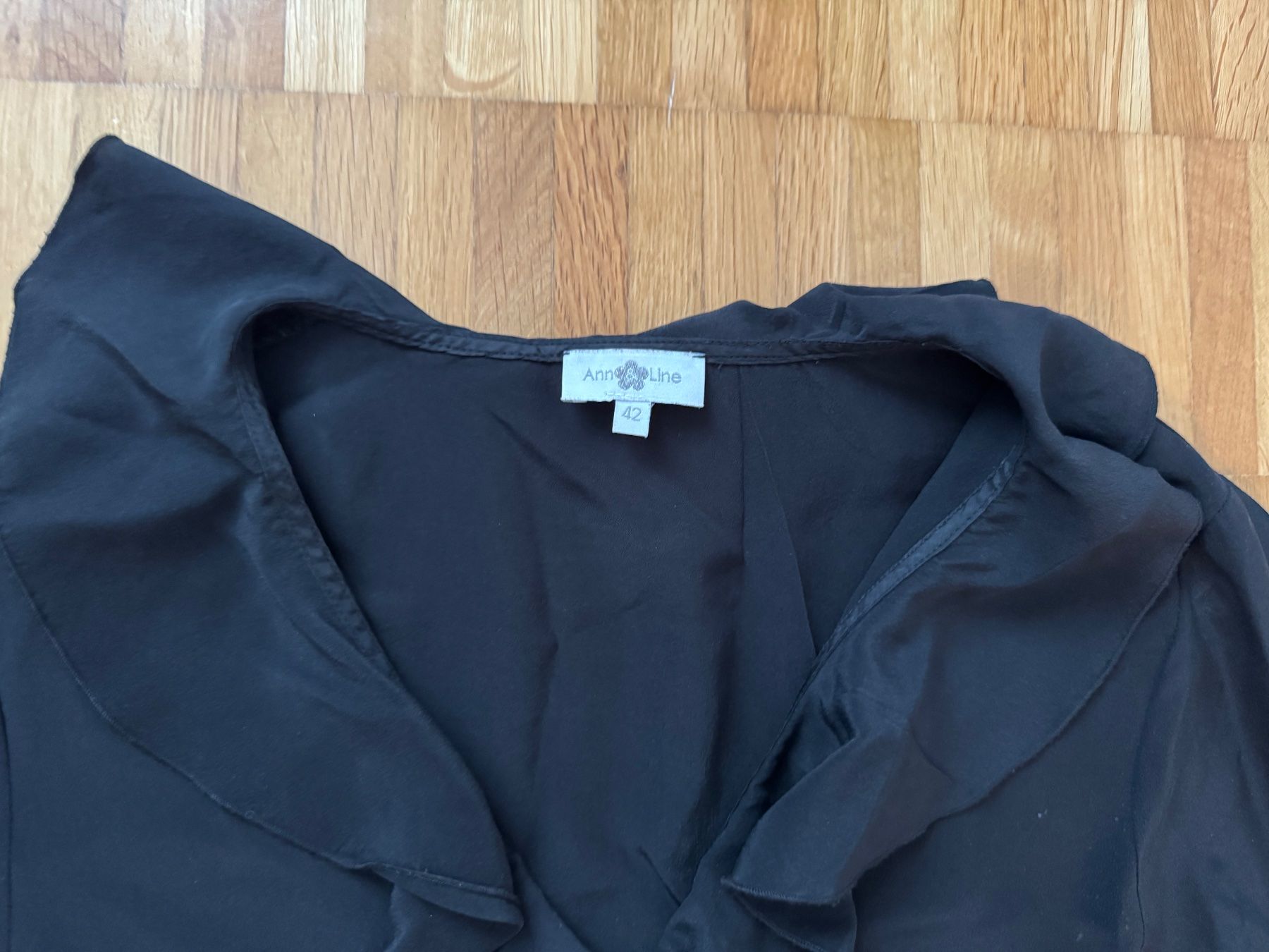 Camicette: Schwarze Bluse mit Rüschen, Grösse 42! – Usato da Jona venduto da Good_luck1_ 3