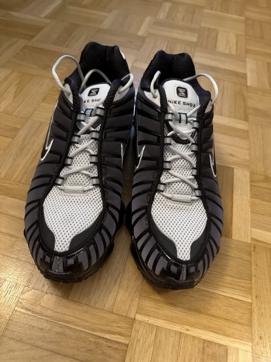 Scarpe da uomo: Chaussures Nike SHOX TL – Nuovo (secondo la descrizione) da Châtelaine venduto da Diogo.138 2