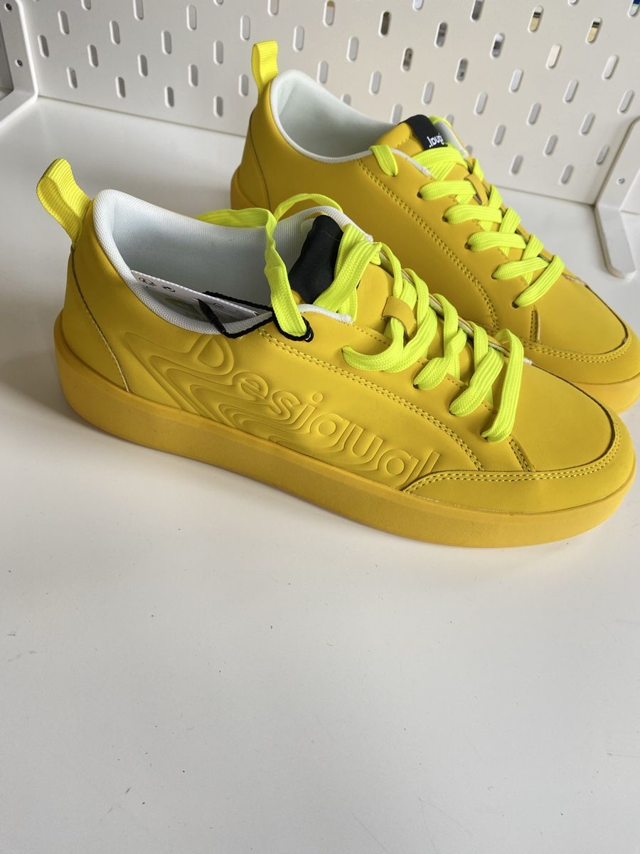 Desigual Damenschuhe: Desigual Sneaker Neu! Gr. 41 – Neu (gemäss Beschreibung) aus Balzers von styleee 1