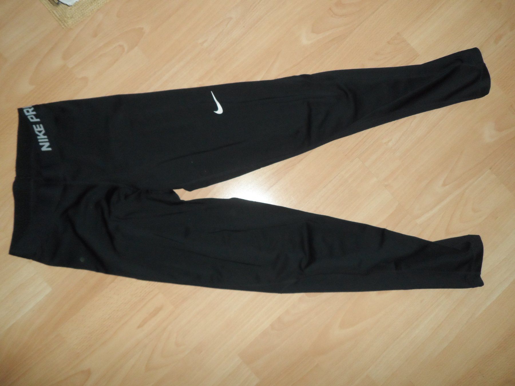 Nike Leggings: ***** Nike Trainings Leggins Gr S ***** – Neu (gemäss Beschreibung) aus Therwil von Hcd1919