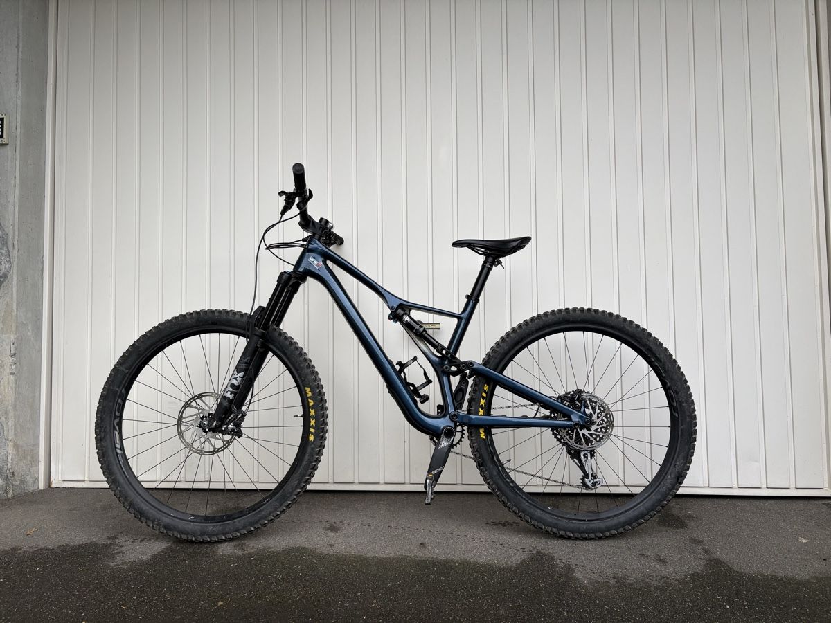 Specialized Velos: Specialized Stumpjumper FSR, Grösse L – Gebraucht aus Malters von mas_kw7d