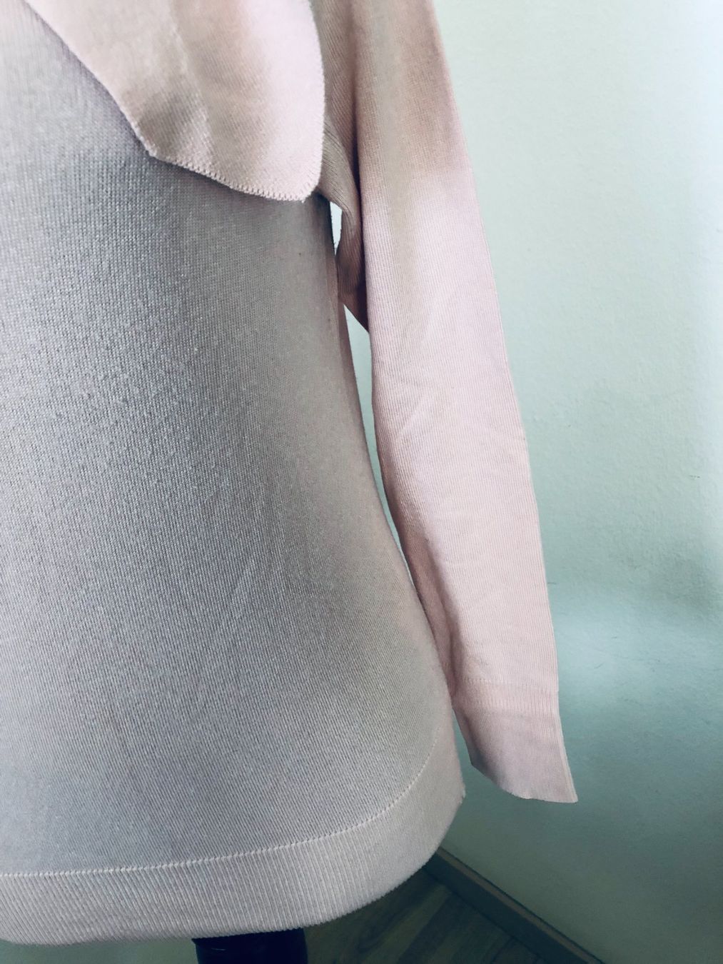 Comma Maglioni & Felpe: Pullover mit Schluppe, altrosa, Gr. 34 – Nuovo (secondo la descrizione) da Arlesheim venduto da OmnIa55 1