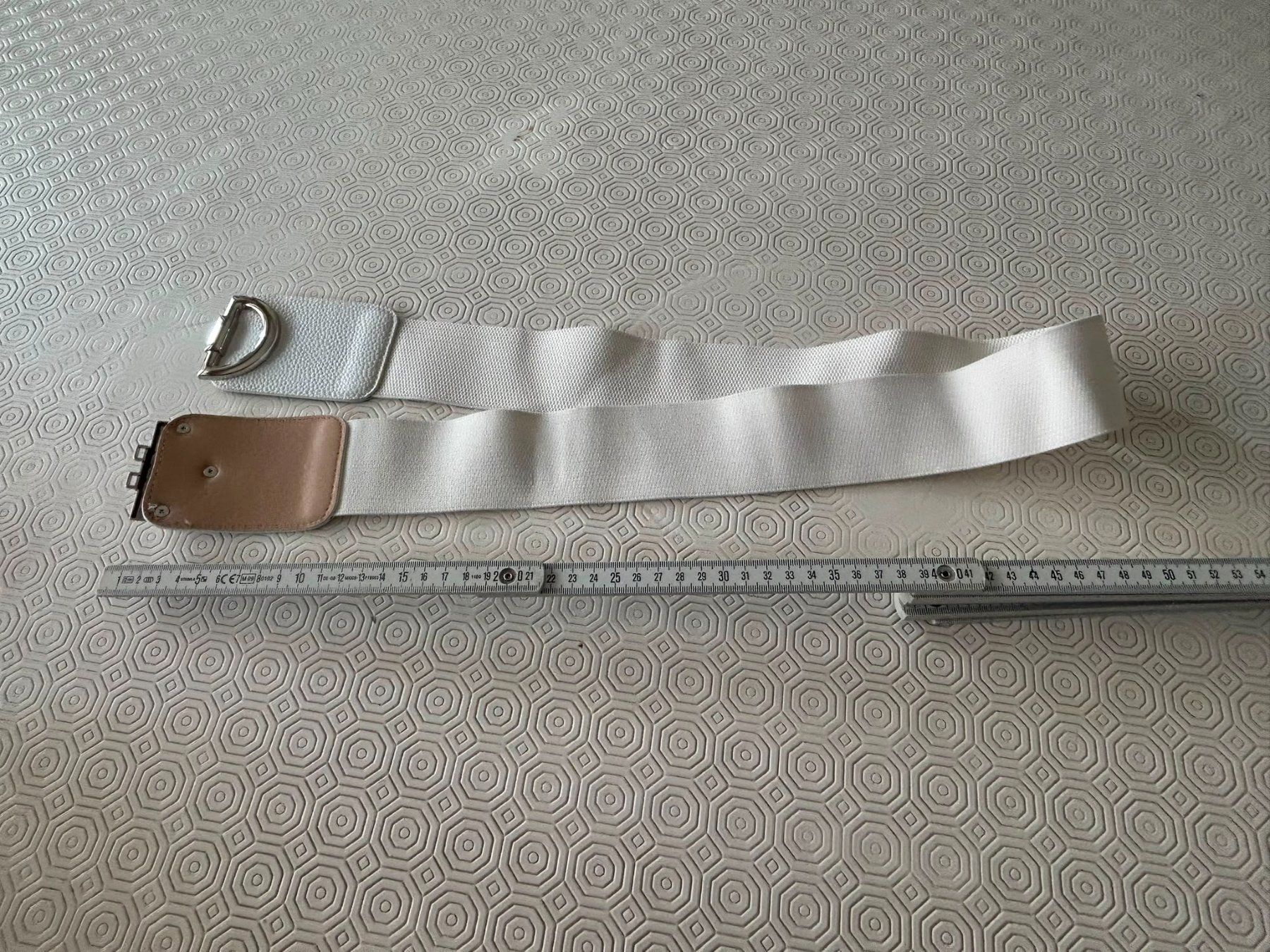 Gürtel: Cintura elastica bianca 100cm – Gebraucht aus Melano von H-Sara 1